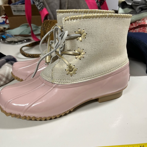 Jack Rogers boots NEVER WORN - Picture 4 of 4